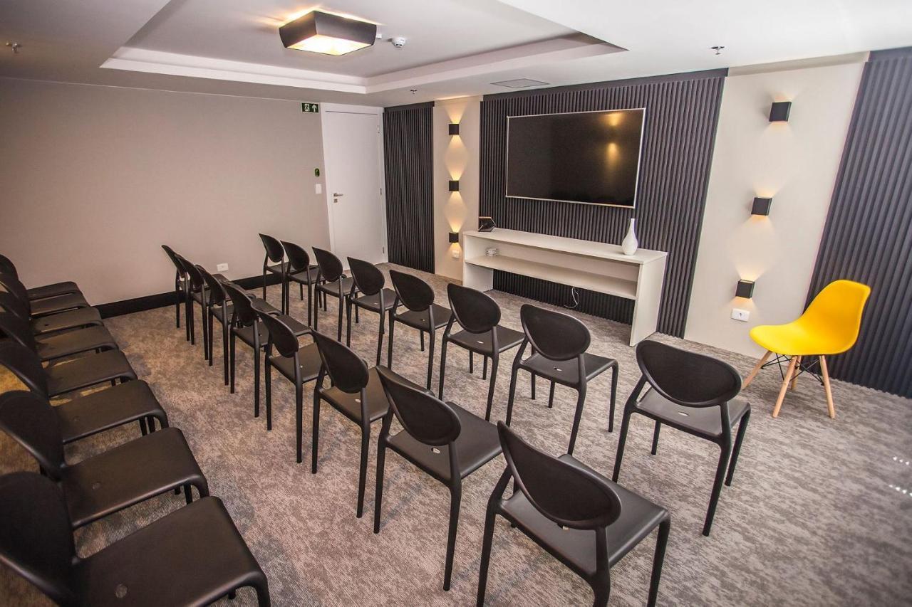 Studio Moderno No Centro De Curitiba - All1206 מראה חיצוני תמונה